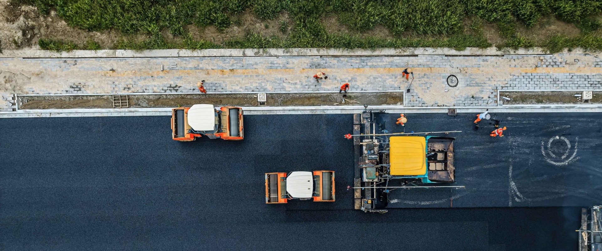 The Benefits and Costs of Customization for Paving Contractor Software