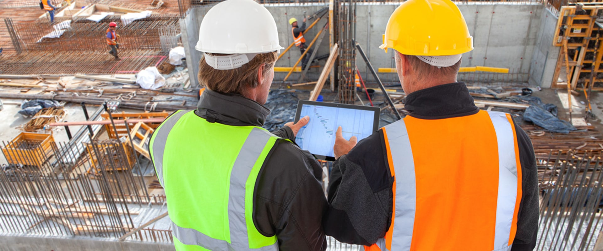 Examples of Successful Project Collaboration Using Software: How Paving Contractors are Improving Efficiency and Profitability